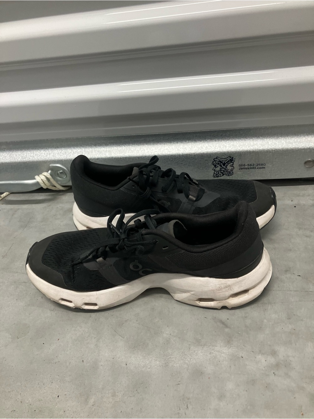On Cloud On Cloudpulse women’s training shoes sneakers size 8.5 - Picture 5 of 7